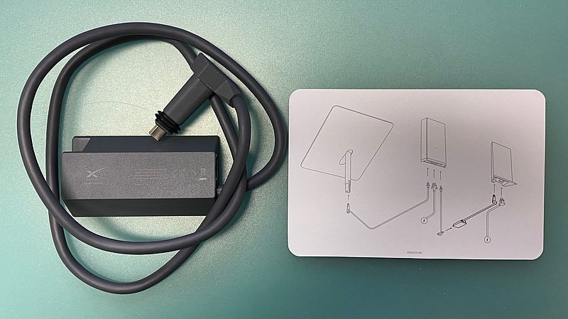 Starlink Ethernet adapter · Satoshi Takahashi